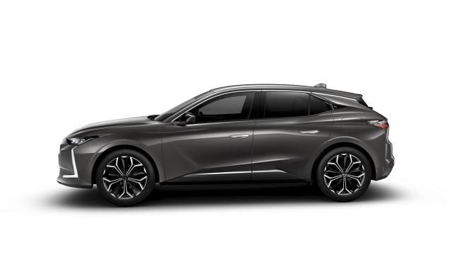DS 4